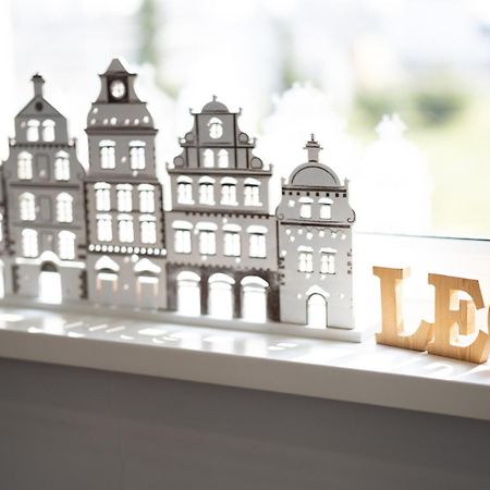 Leo Hostel Познань Экстерьер фото